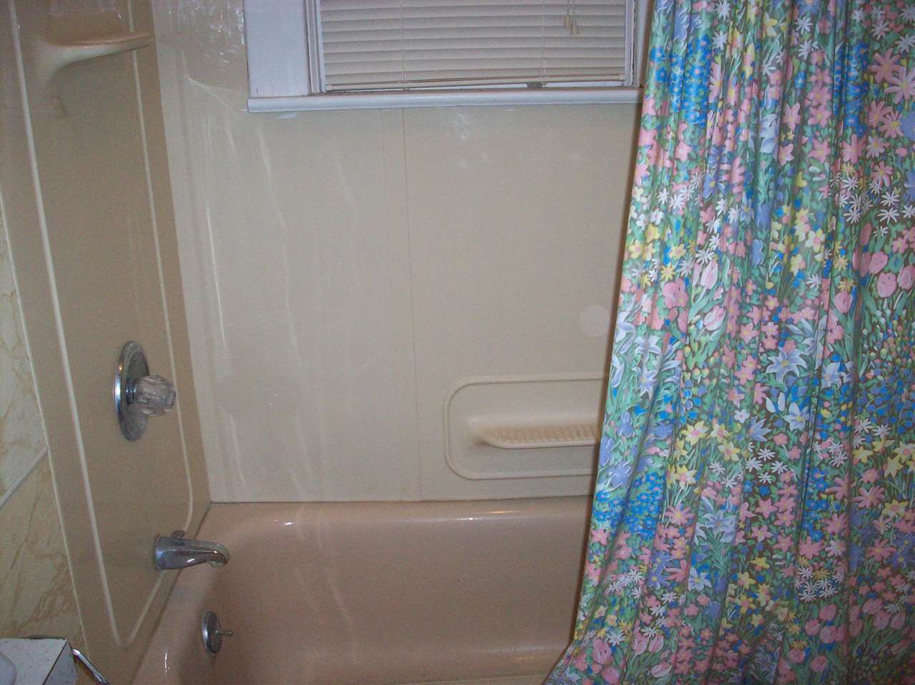 110 4th St, Logansport, IN 46947 photo 9