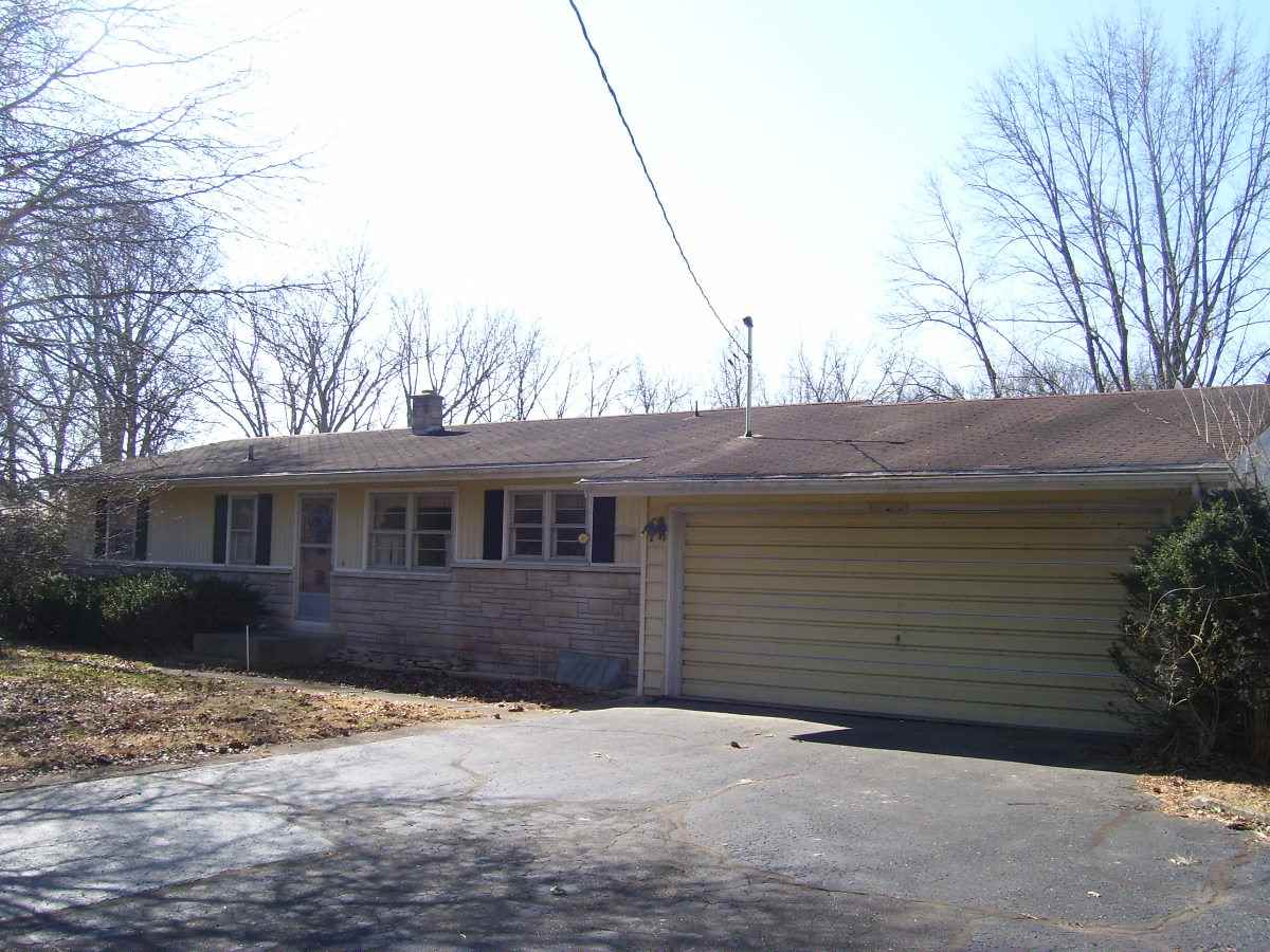 3001 E Perrysburg Rd, Logansport, IN 46947 photo 1