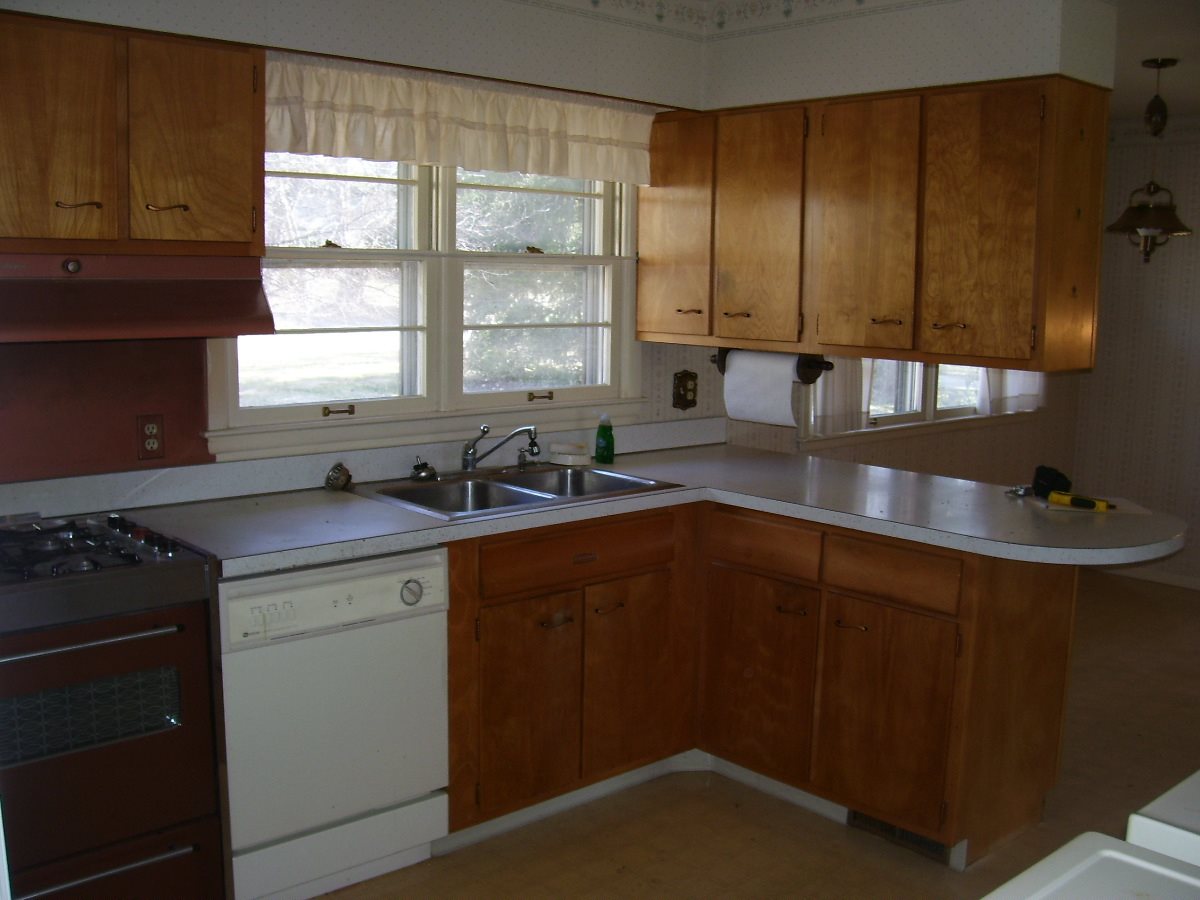 3001 E Perrysburg Rd, Logansport, IN 46947 photo 2