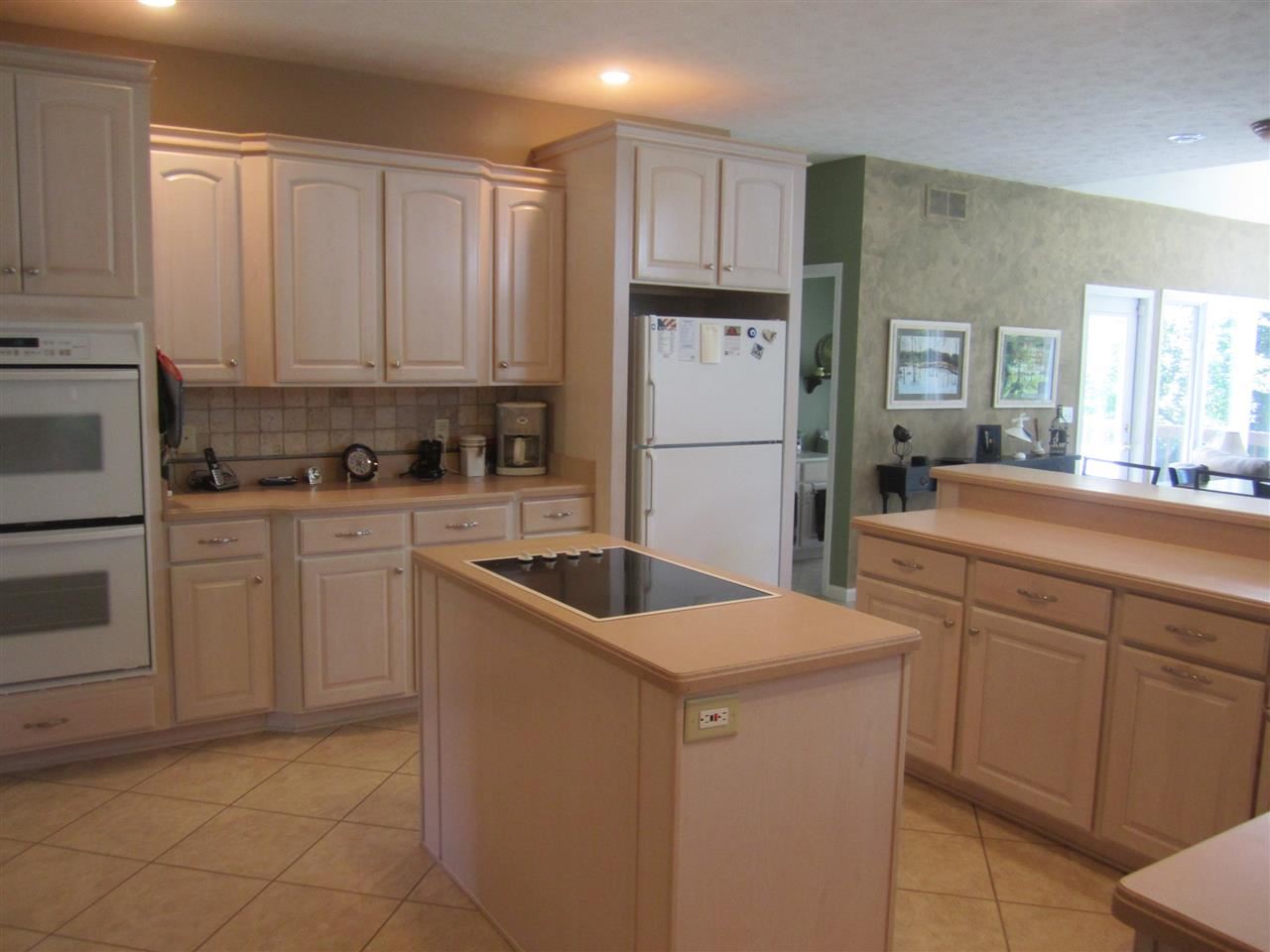 26210 Twin Lakes Trl, South Bend, IN 46628 photo 11