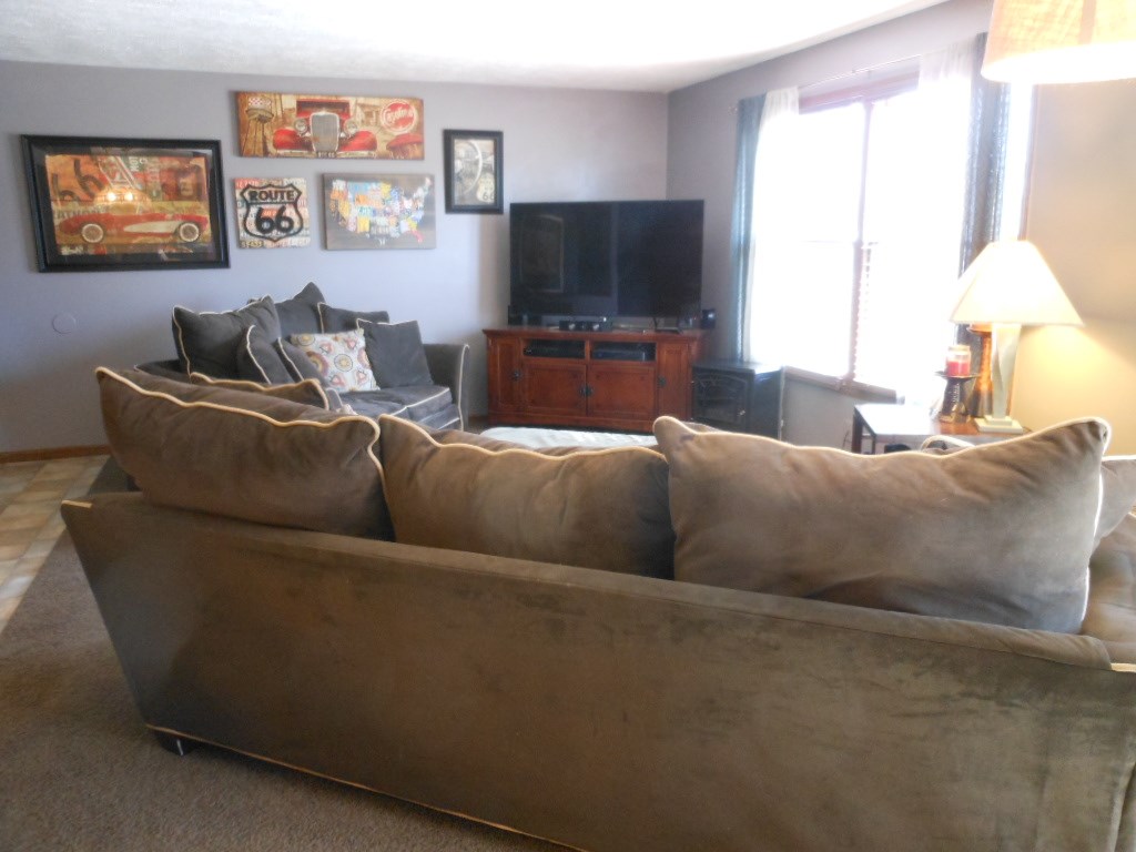 53706 Stanford Dr, Bristol, IN 46507 photo 2