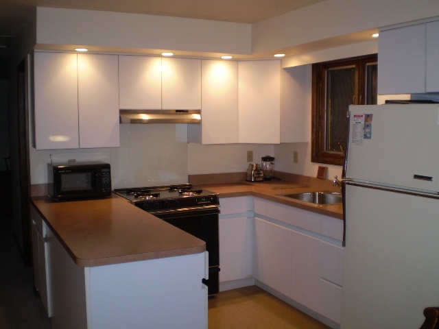9684 N Bayshore Dr, Syracuse, IN 46567 photo 8