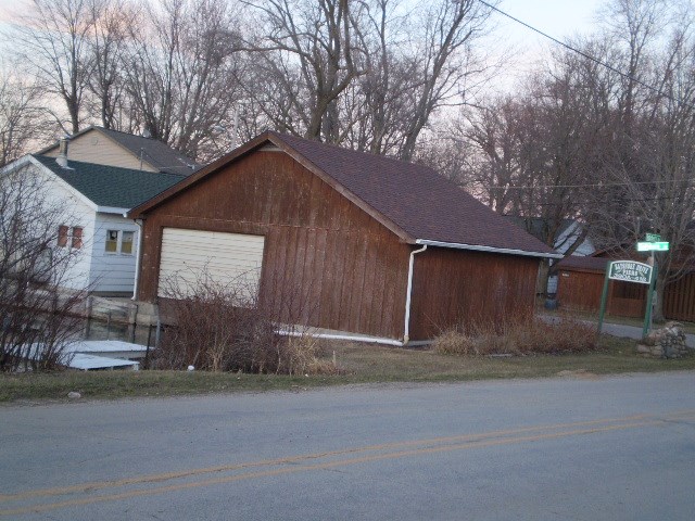 9684 N Bayshore Dr, Syracuse, IN 46567 photo 17