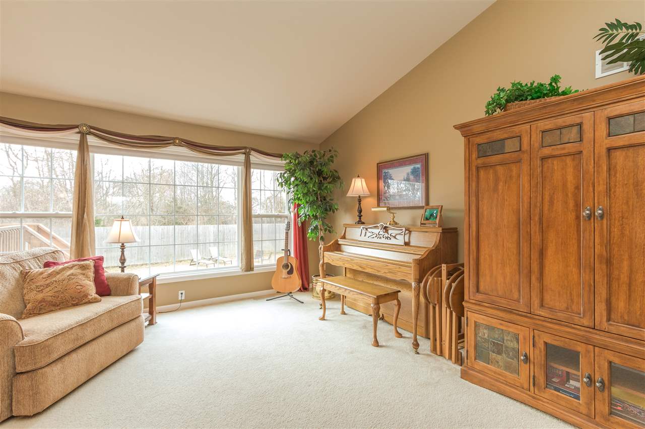 11302 Hartford Bay Dr, Osceola, IN 46561 photo 5