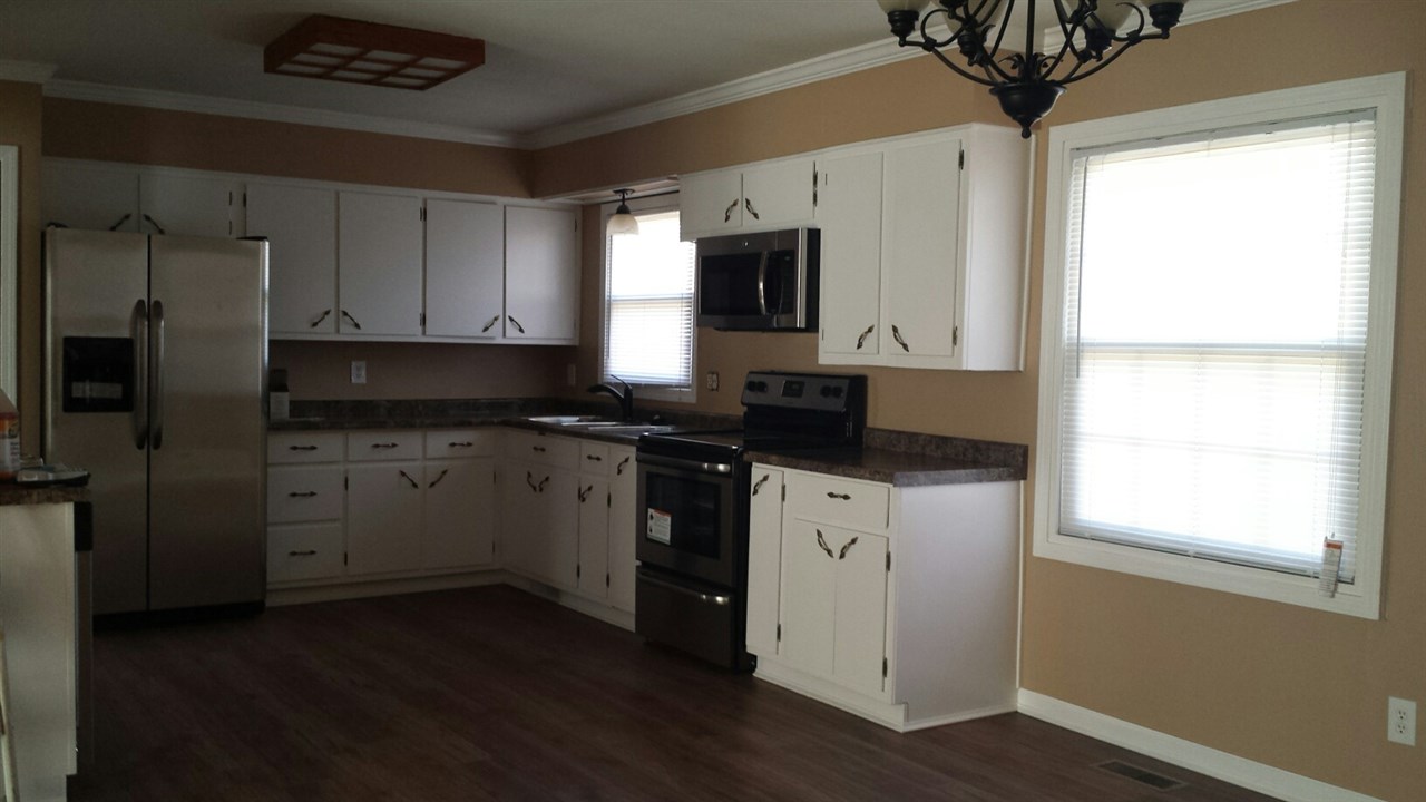 8105 Marston Dr, Fort Wayne, IN 46835 photo 6
