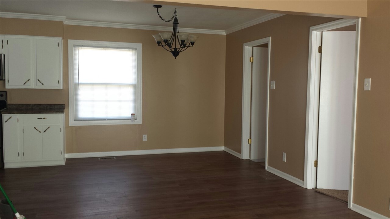 8105 Marston Dr, Fort Wayne, IN 46835 photo 7