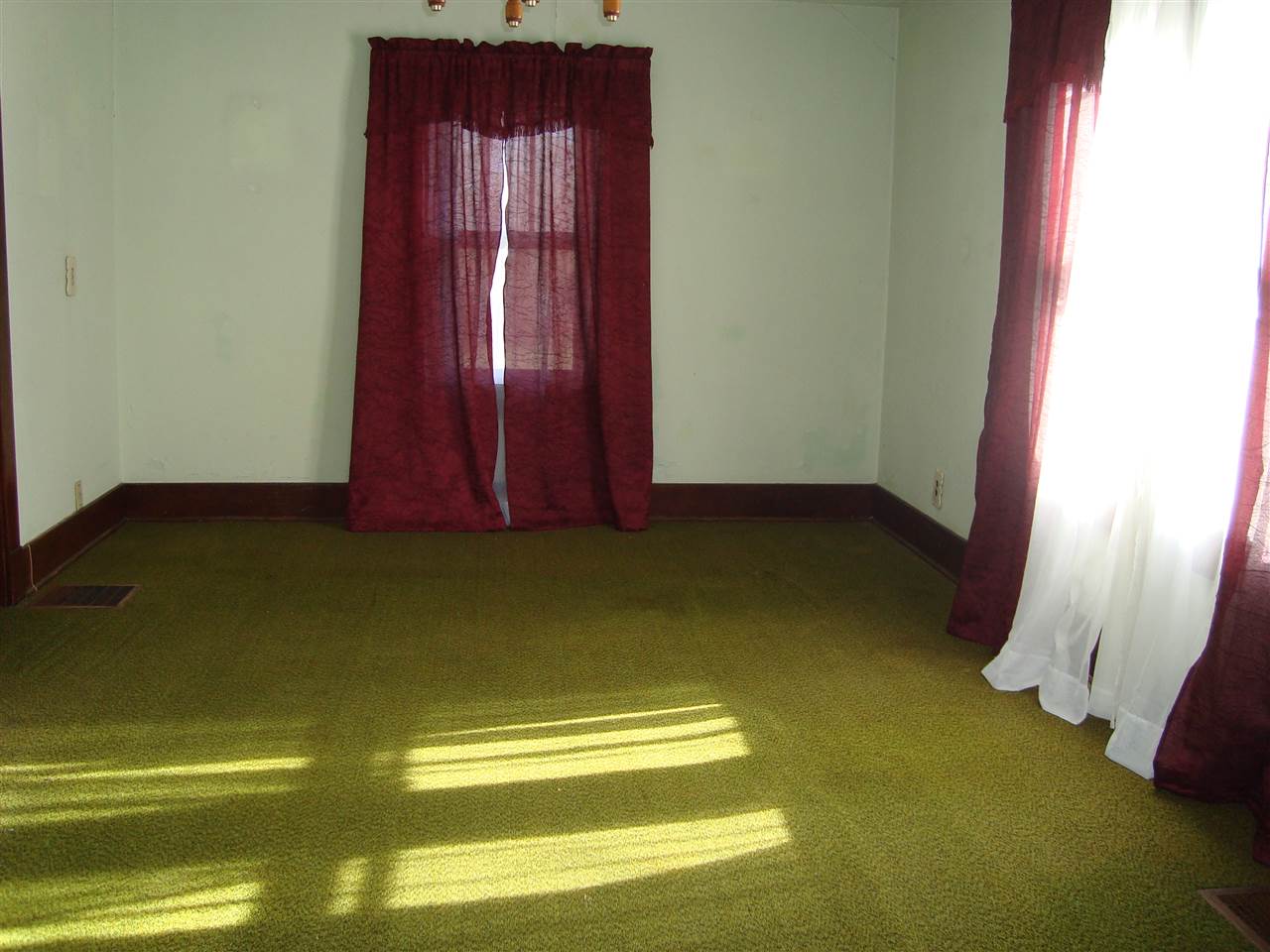 345 Huron Pike Rd, Mitchell, IN 47446 photo 3