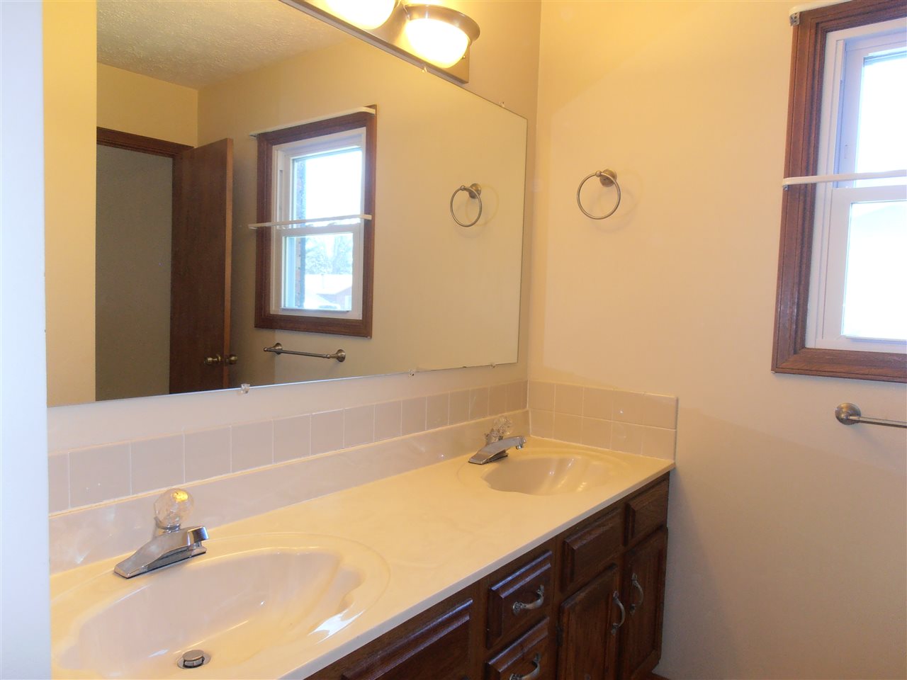 2215 E Arden Dr, Bloomington, IN 47401 photo 10