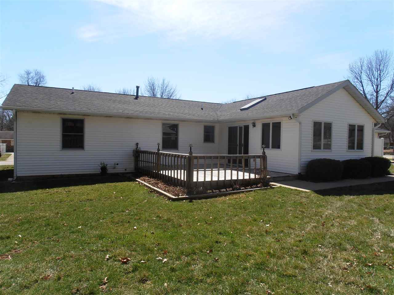 2215 E Arden Dr, Bloomington, IN 47401 photo 8