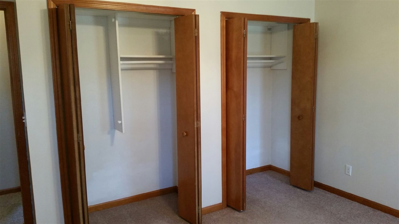 1013 Hidden Meadow Ln, Middlebury, IN 46540 photo 14