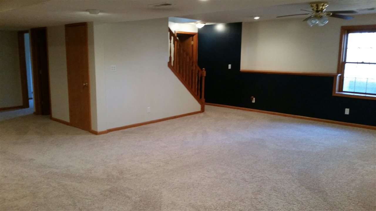 1013 Hidden Meadow Ln, Middlebury, IN 46540 photo 17