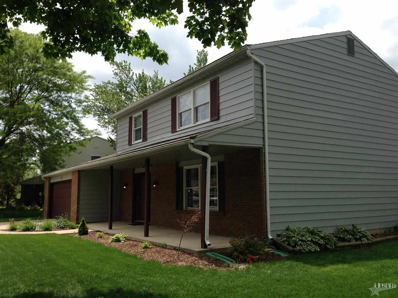 6631 Rockingham Dr, Fort Wayne, IN 46835 photo 3