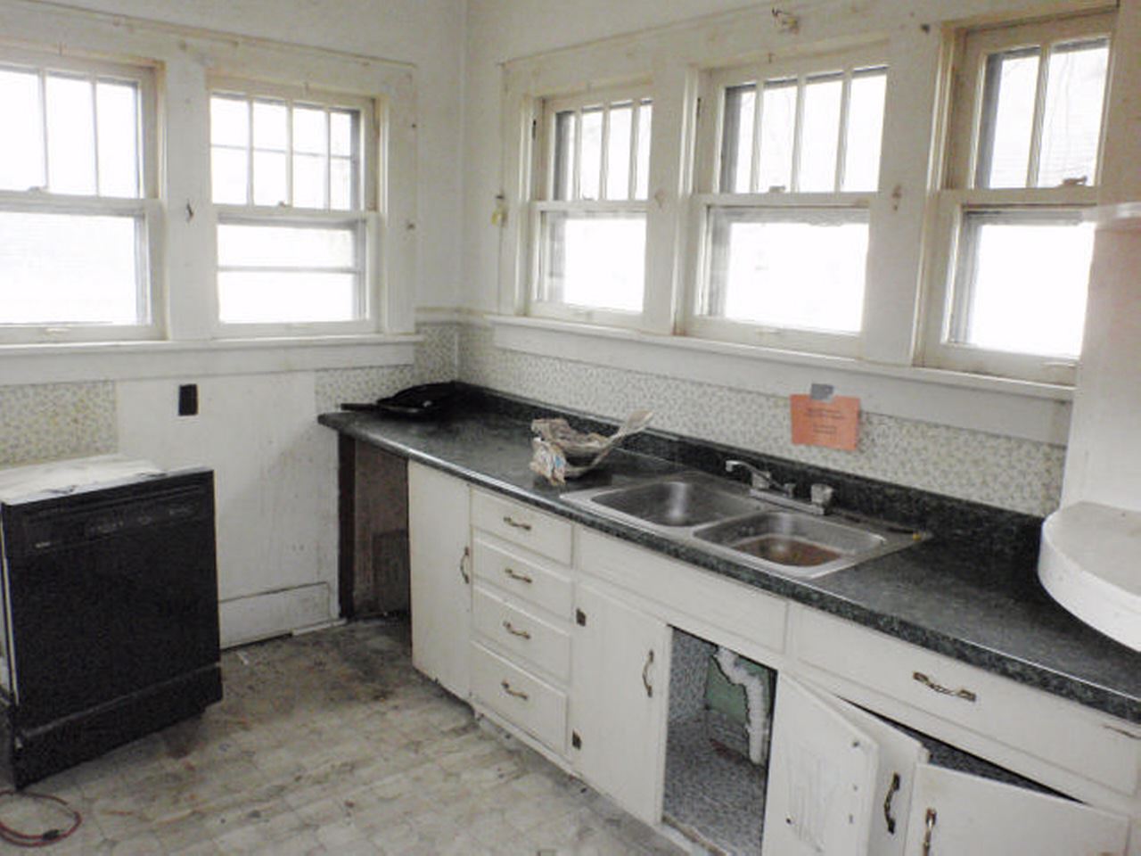 1007 Tulip St, Mitchell, IN 47446 photo 5