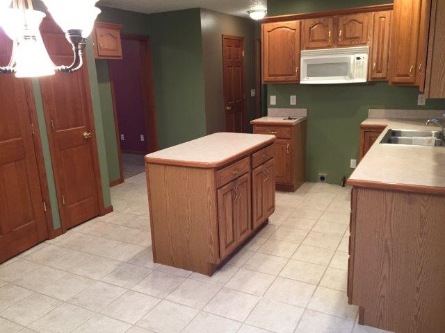 29380 Summer Field Ln, Elkhart, IN 46517 photo 5