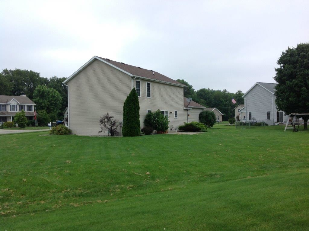 29380 Summer Field Ln, Elkhart, IN 46517 photo 2