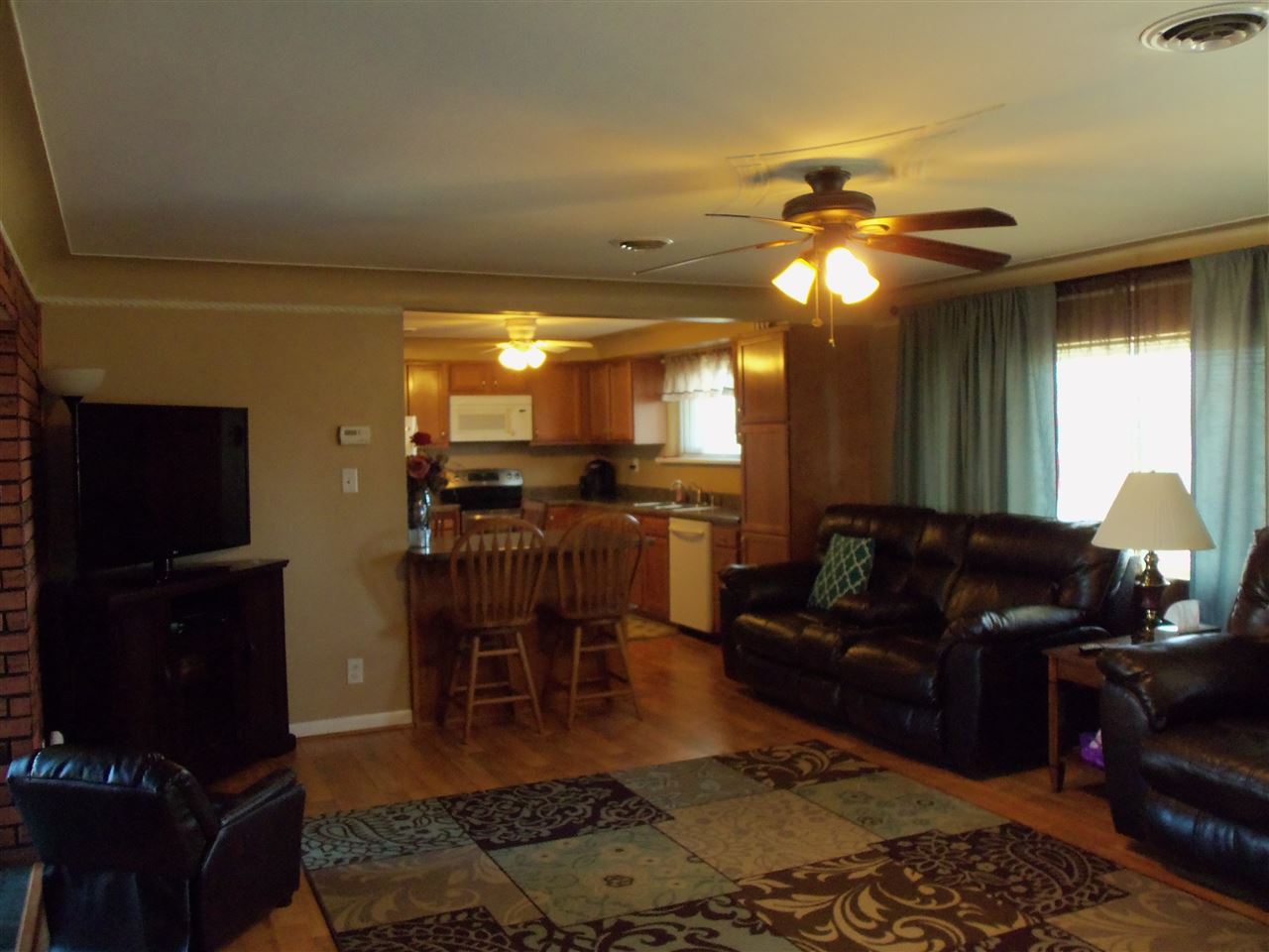 790 E Walnut, Waterloo, IN 46793 photo 6