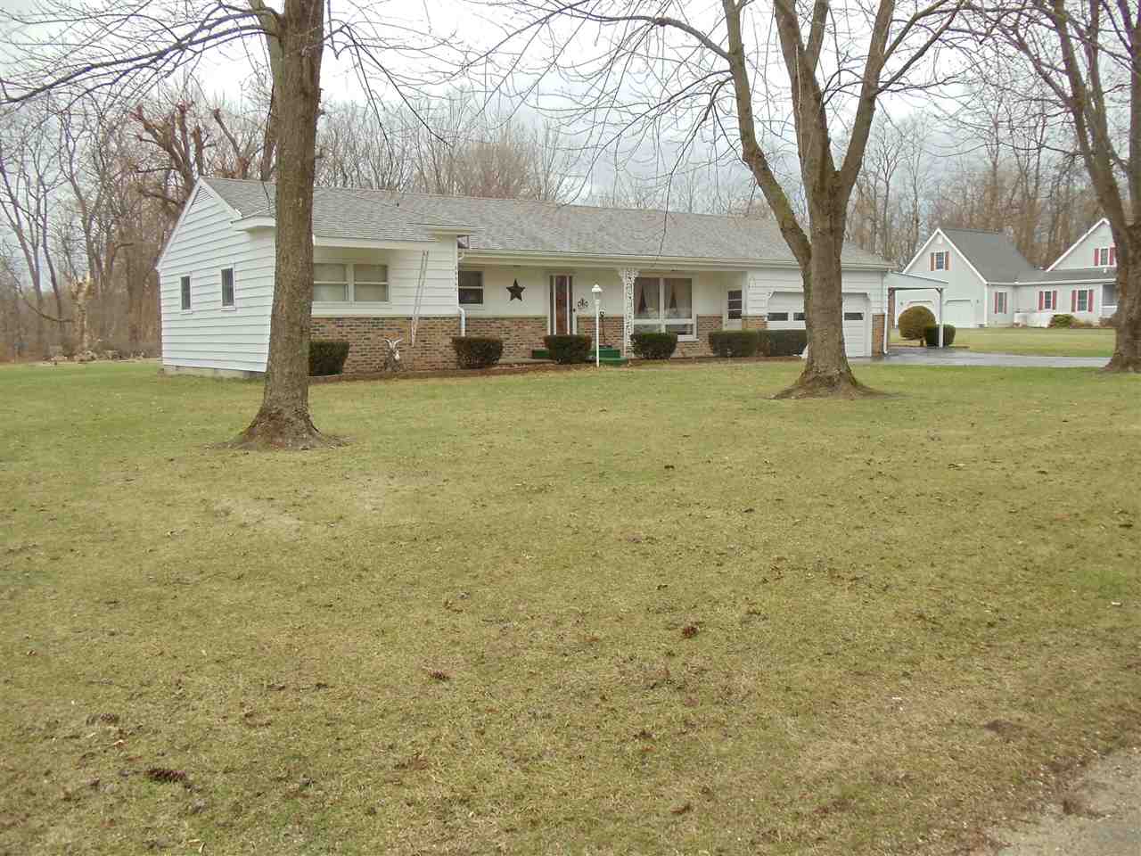 3954 E 375 N, Monticello, IN 47960 photo 2