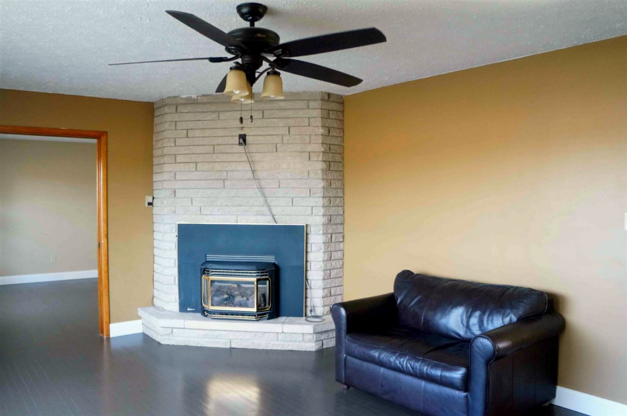 2336 N Hartstrait Rd, Bloomington, IN 47404 photo 5