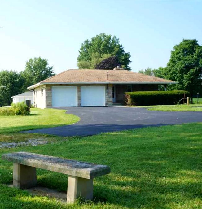 2336 N Hartstrait Rd, Bloomington, IN 47404 photo 21
