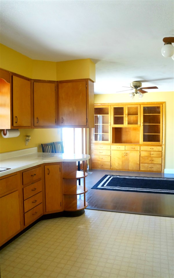 2336 N Hartstrait Rd, Bloomington, IN 47404 photo 8