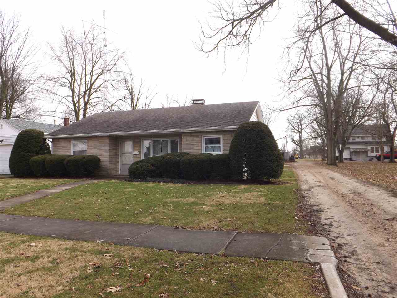 505 E North St, Portland, IN 47371 photo 2