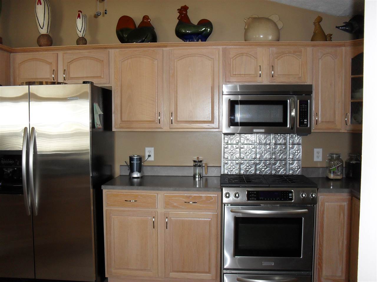 2010 Rollingstone Dr, Kokomo, IN 46902 photo 12