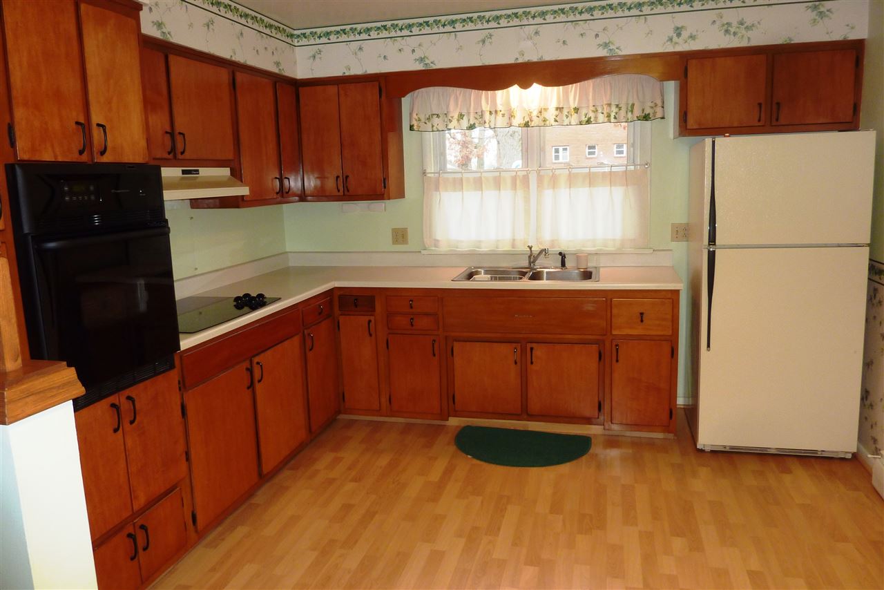 1102 Jackson Blvd, Rochester, IN 46975 photo 3