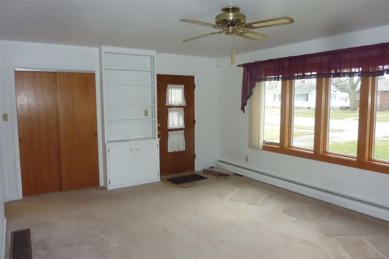 1102 Jackson Blvd, Rochester, IN 46975 photo 4