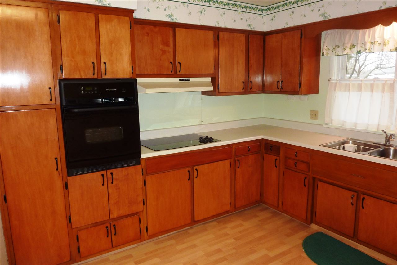1102 Jackson Blvd, Rochester, IN 46975 photo 5