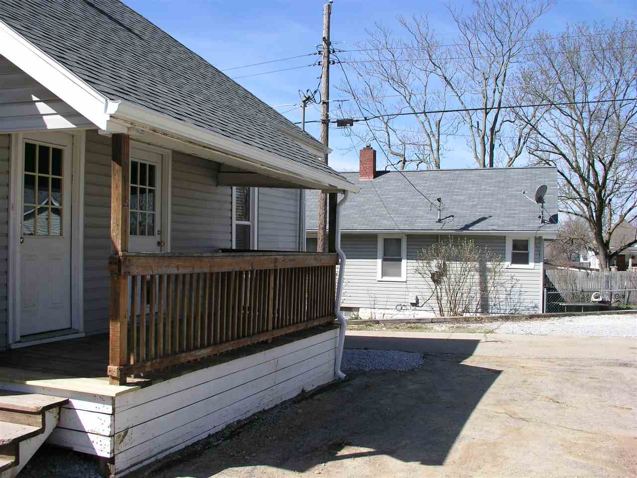 1915 7th St, Bedford, IN 47421 photo 2