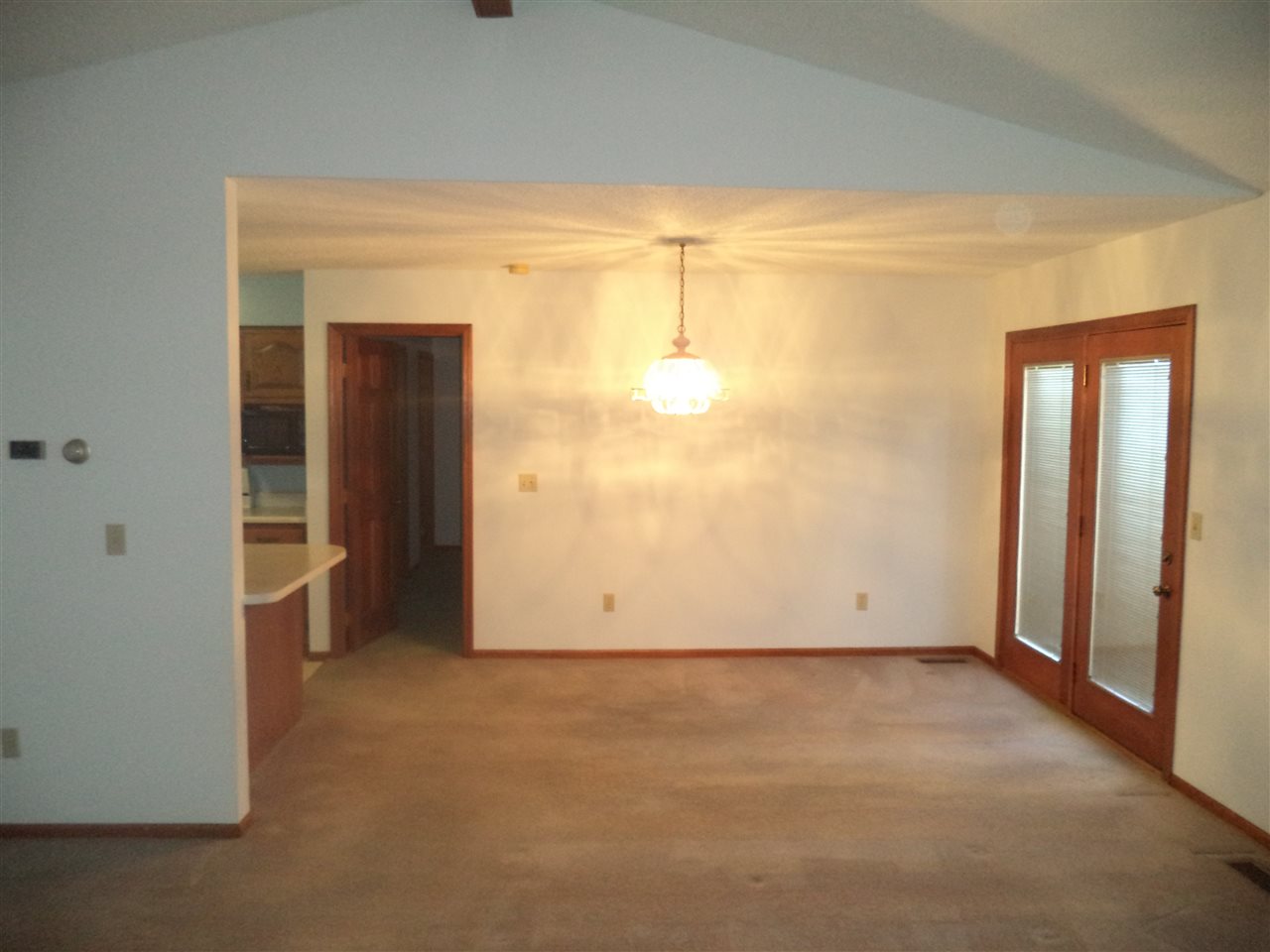 1912 Eileen St, Fort Wayne, IN 46819 photo 3