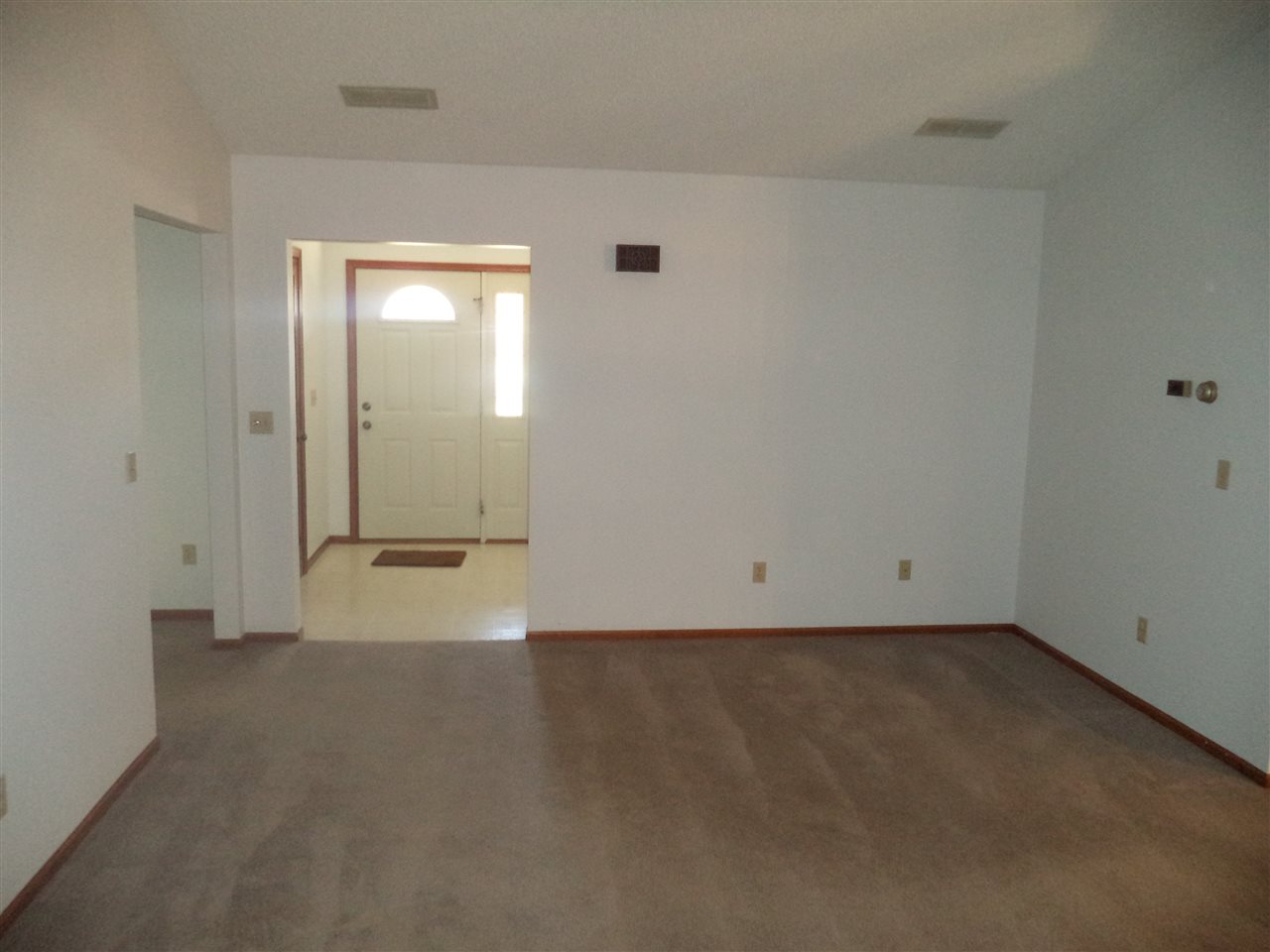 1912 Eileen St, Fort Wayne, IN 46819 photo 8