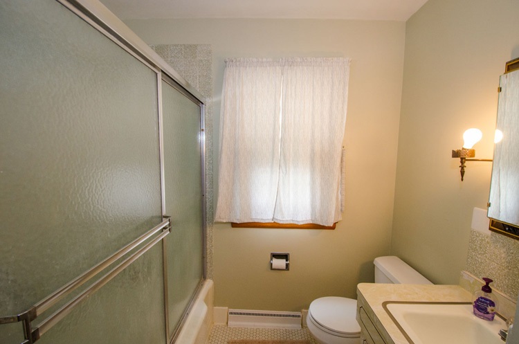 618 W 10th St, Mishawaka, IN 46544 photo 17