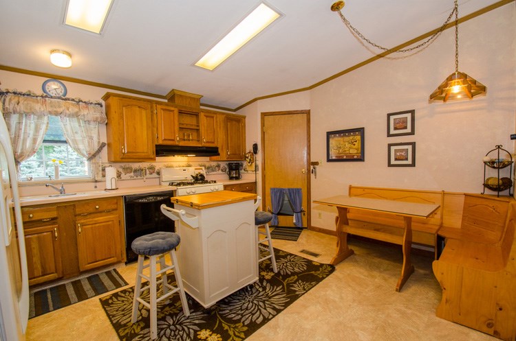53800 Sunwood Dr, Granger, IN 46530 photo 12