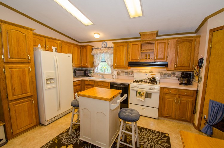 53800 Sunwood Dr, Granger, IN 46530 photo 3