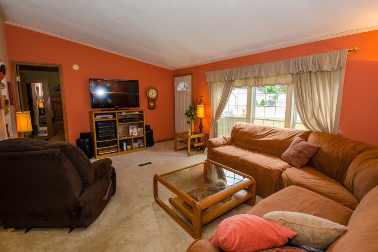 53800 Sunwood Dr, Granger, IN 46530 photo 2