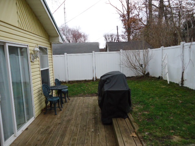 6331 NE Lakeshore Dr, Macy, IN 46951 photo 5