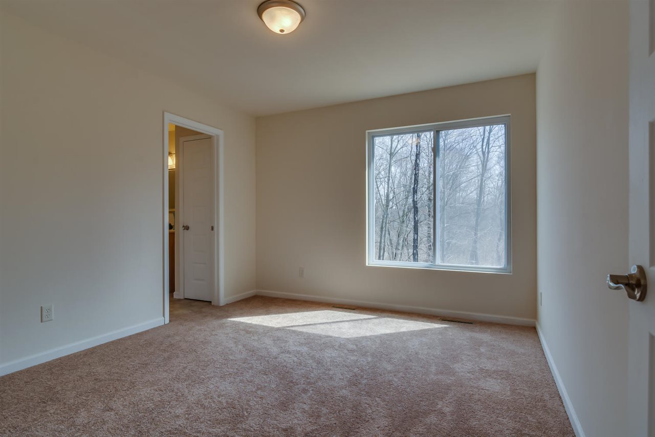 51612 Audubon Woods Dr, South Bend, IN 46637 photo 22