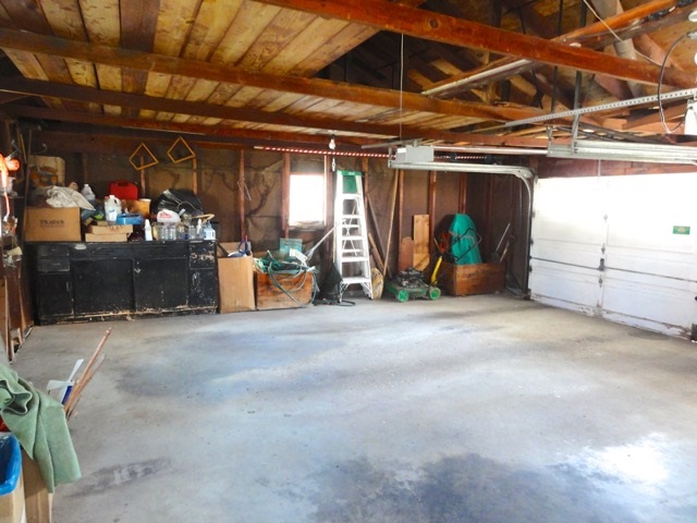 218 N Bittersweet Ln, Muncie, IN 47304 photo 22
