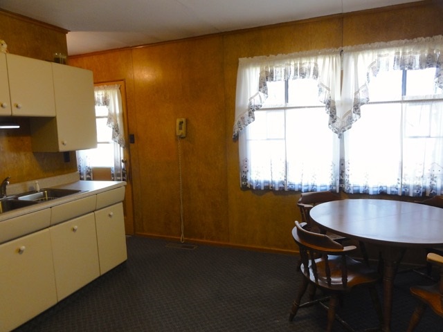 218 N Bittersweet Ln, Muncie, IN 47304 photo 5