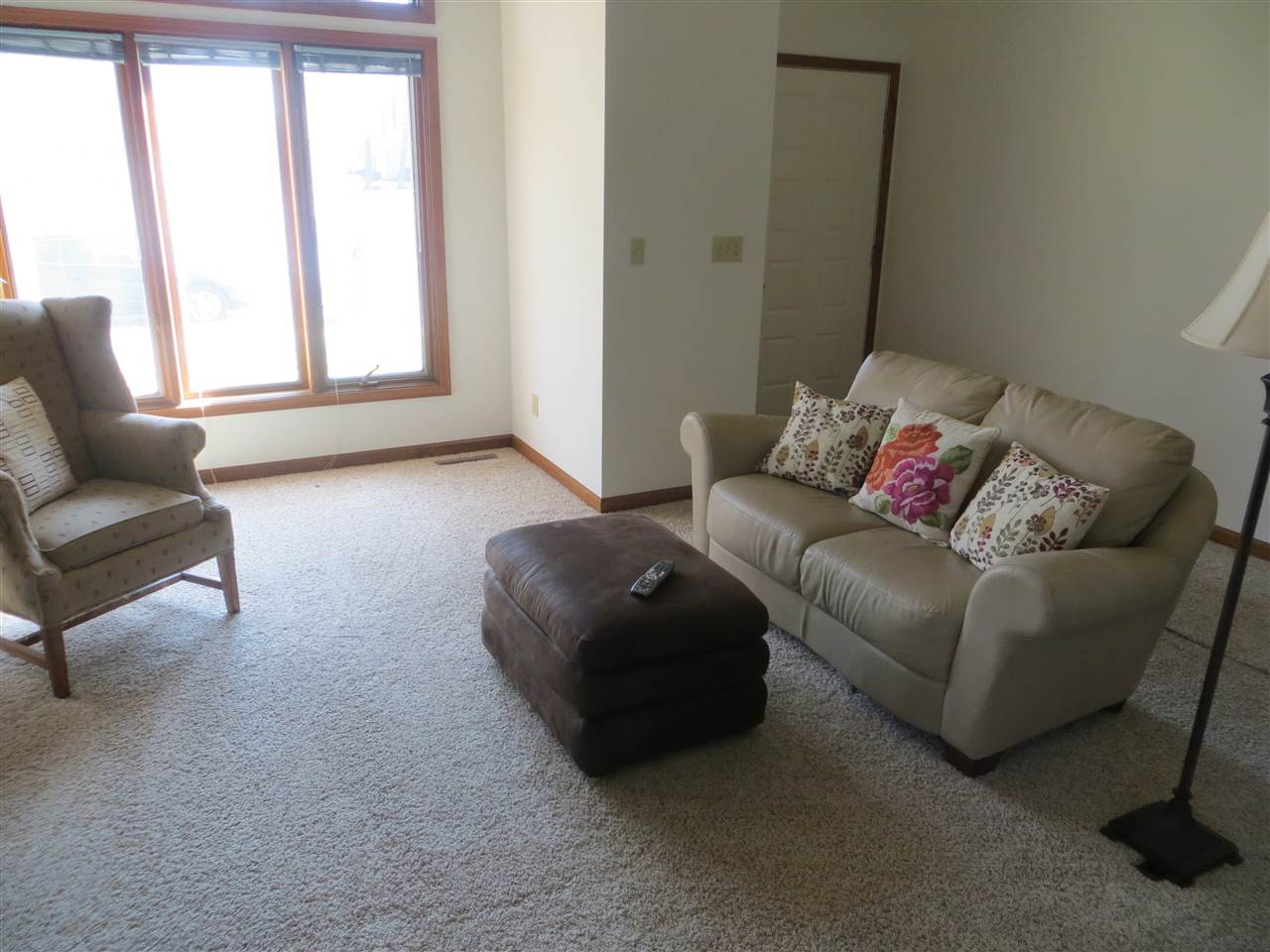 3409 Creekview Dr, South Bend, IN 46635 photo 2