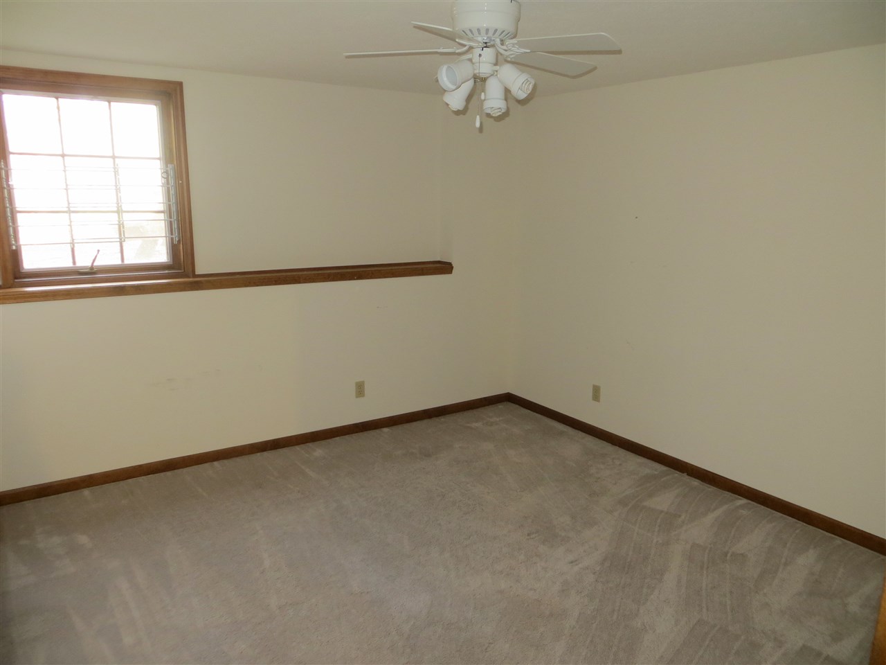 3409 Creekview Dr, South Bend, IN 46635 photo 24
