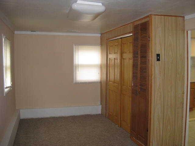1008 Hawthorne Ave, Frankfort, IN 46041 photo 4