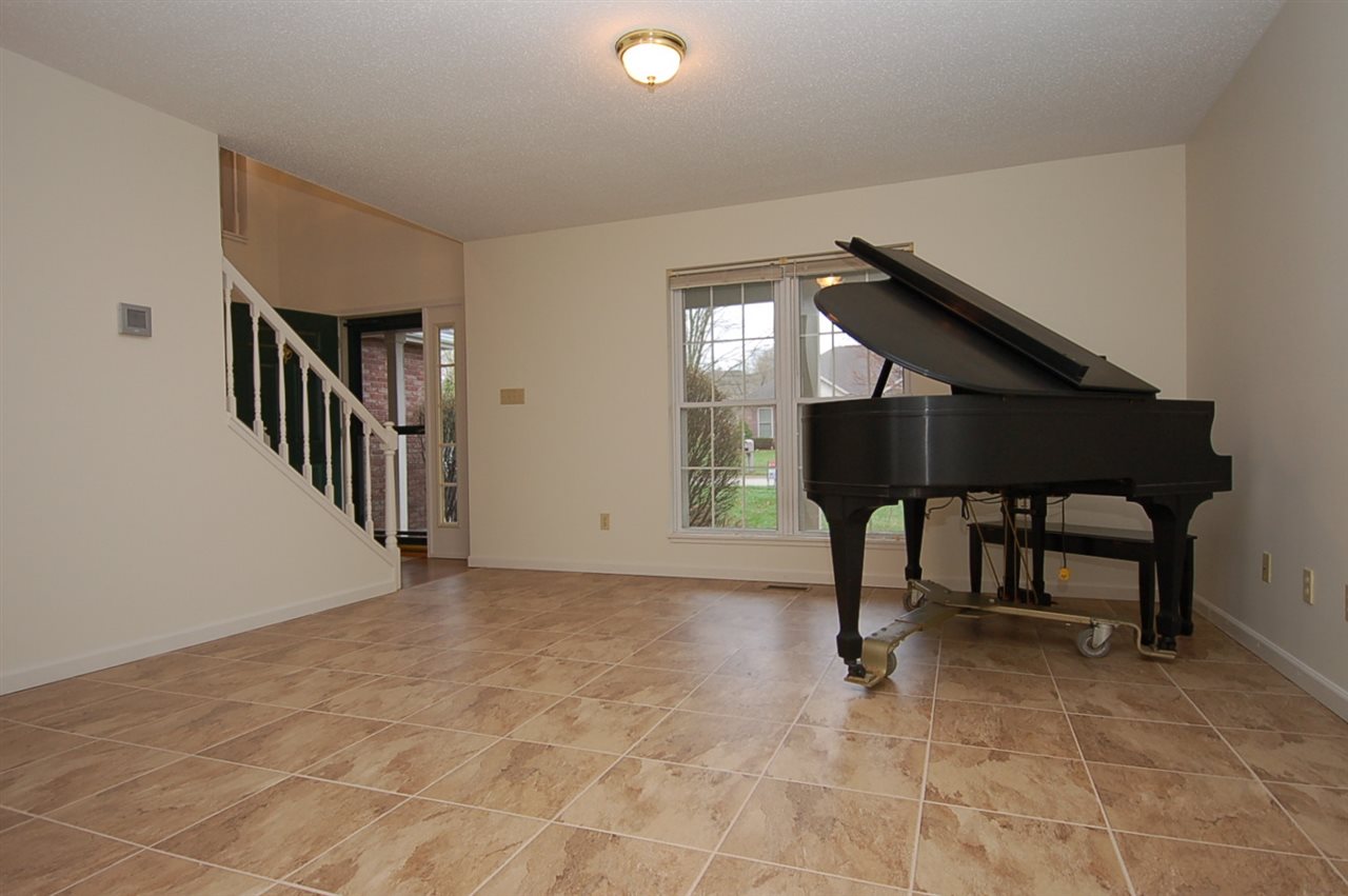 3419 S Weeping Willow Way, Bloomington, IN 47403 photo 3