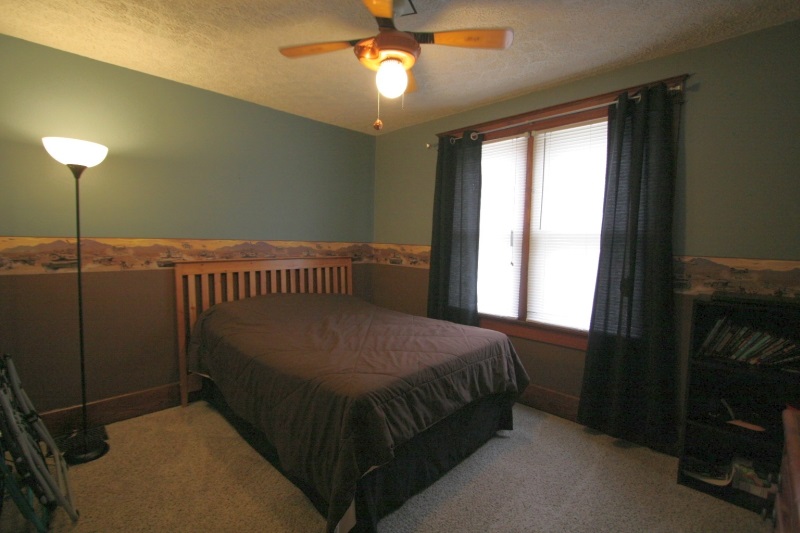 218 N Geiger St, Huntingburg, IN 47542 photo 11