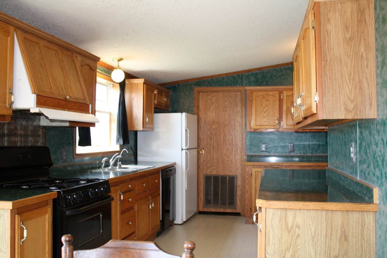 5776 Cr 36 A, Butler, IN 46721 photo 7