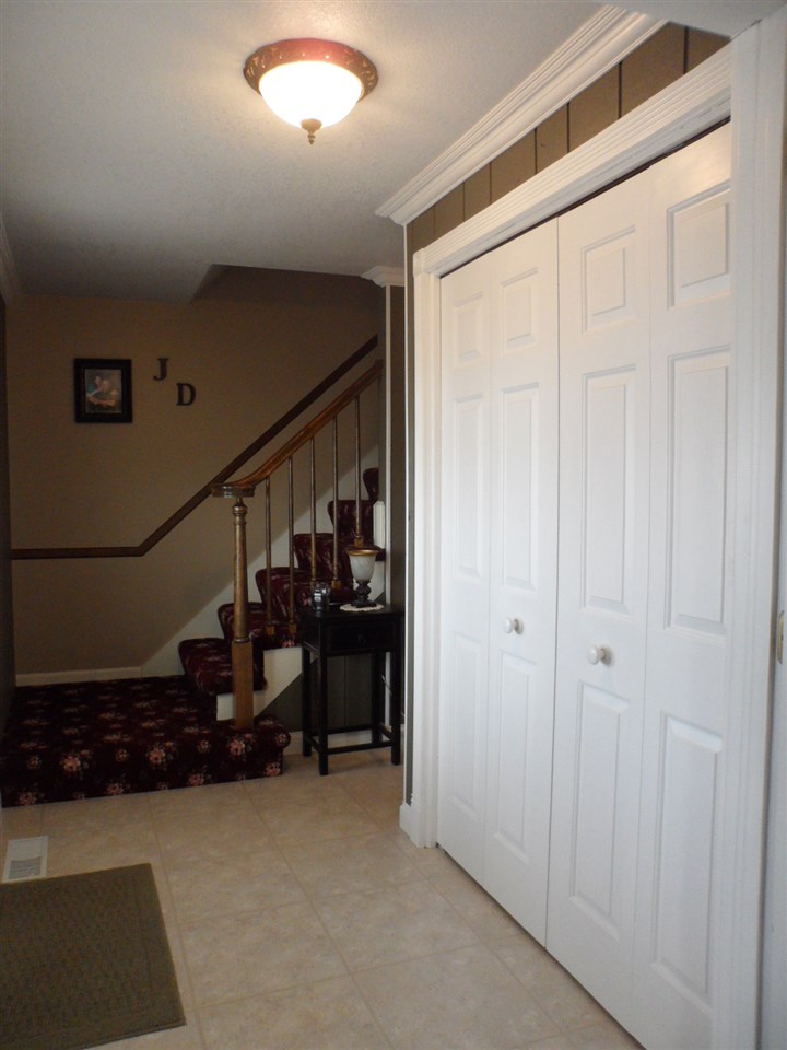 3103 S County Line Rd E, Ossian, IN 46777 photo 4