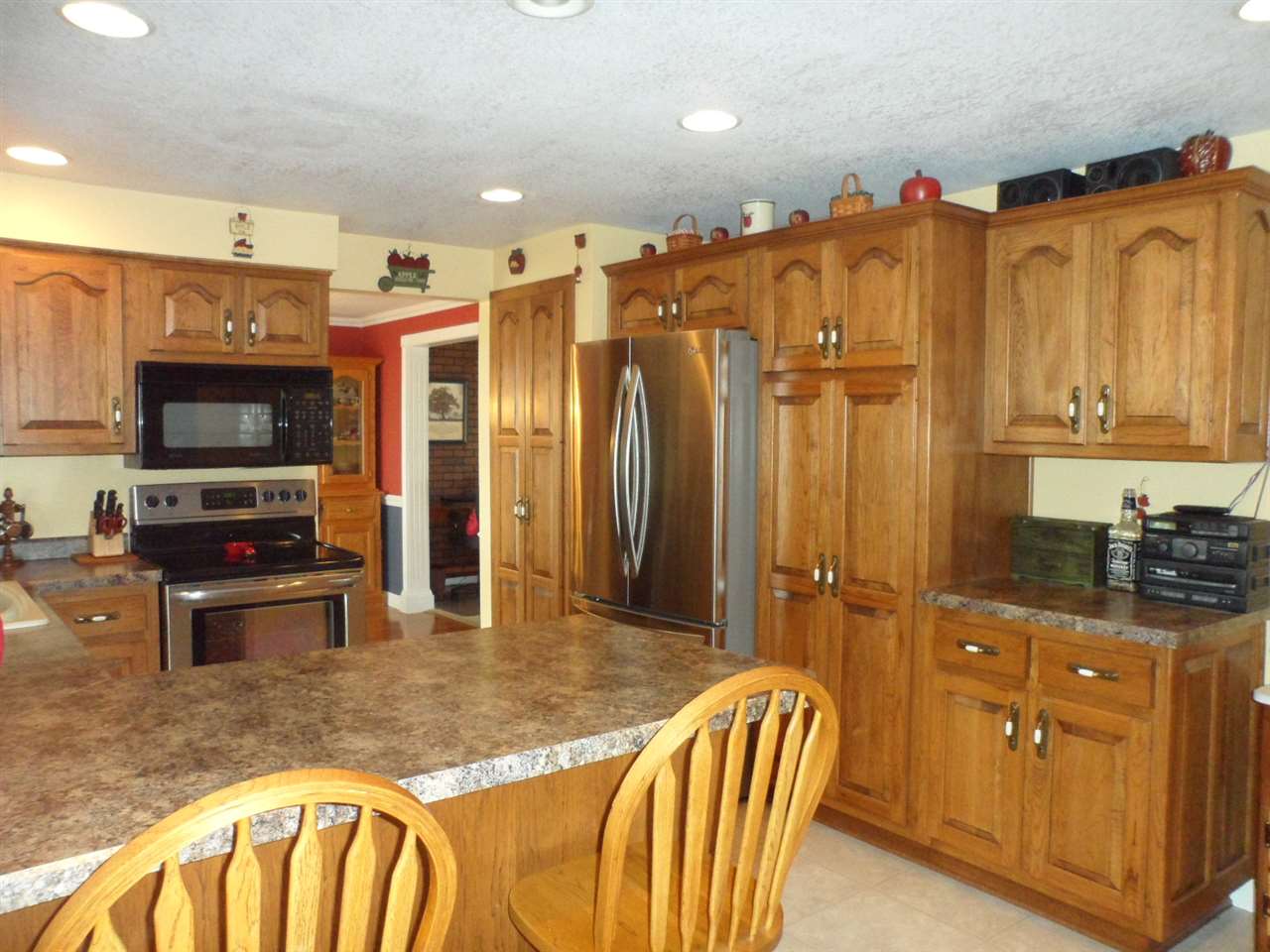 3103 S County Line Rd E, Ossian, IN 46777 photo 9