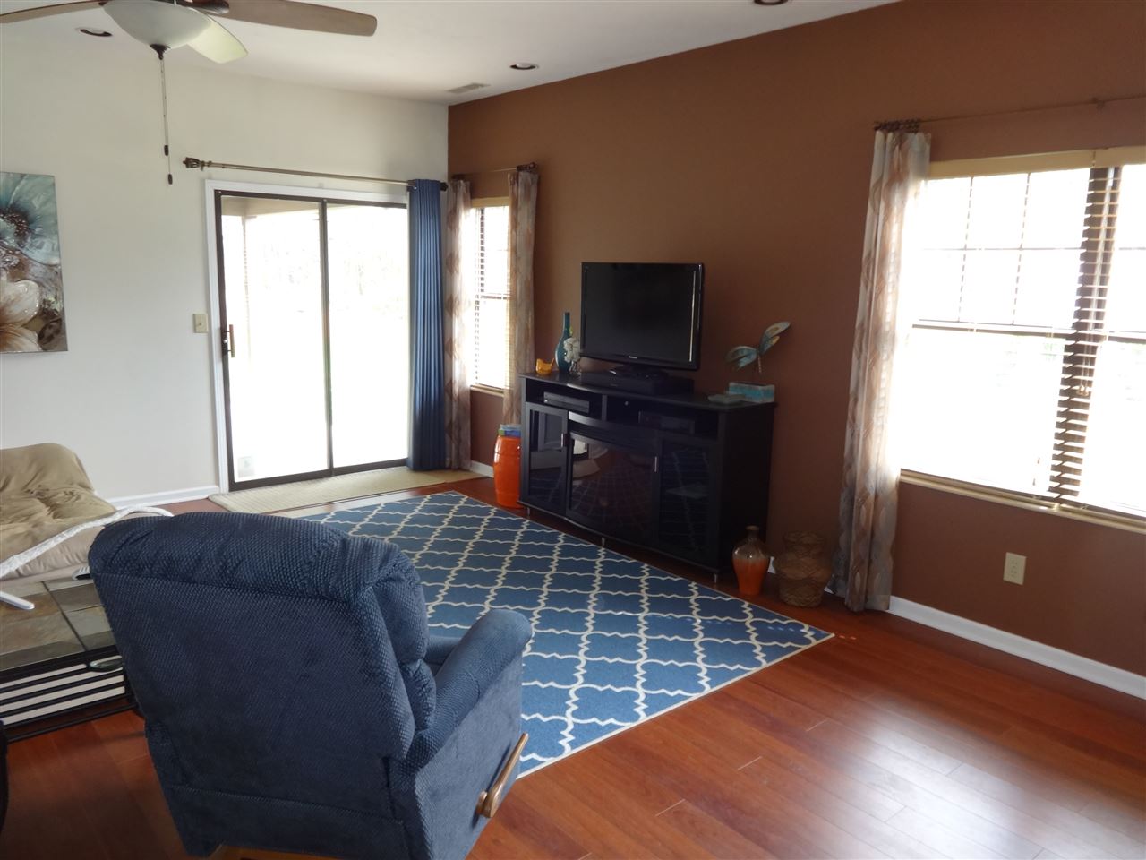 1648 Pine Ridge Ct, Elkhart, IN 46514 photo 3