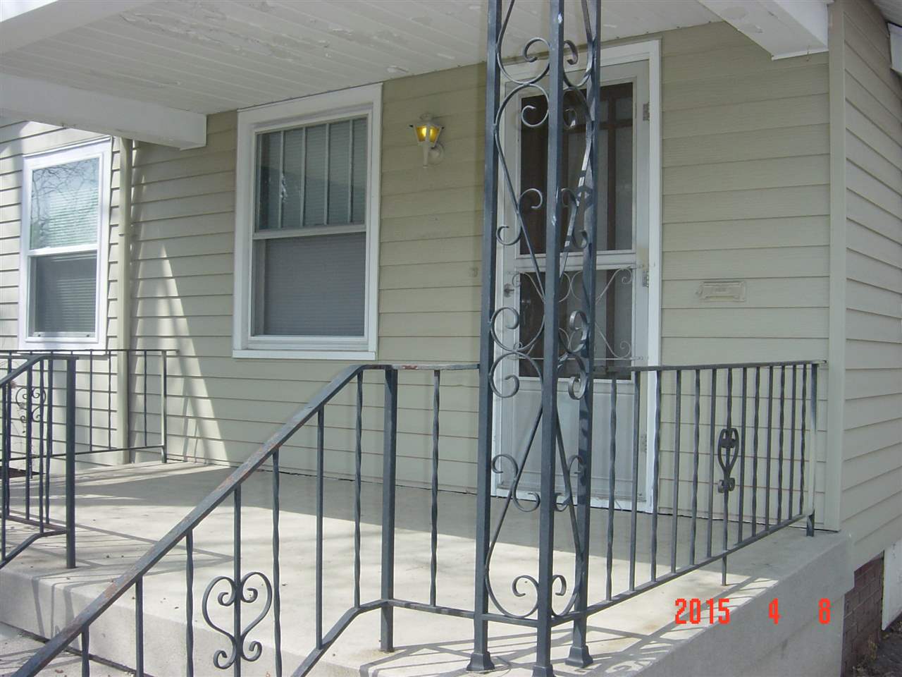 1414 Sinclair St, Fort Wayne, IN 46808 photo 2
